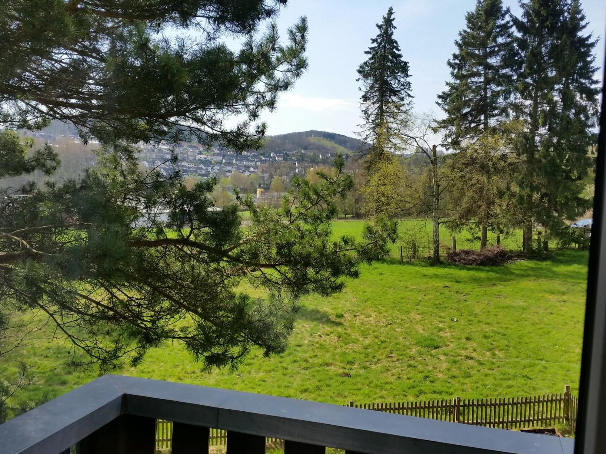 Fewo Am Wald Balve Kamer foto